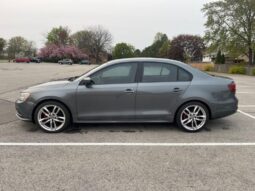 
										Volkswagen Jetta 2017 full									