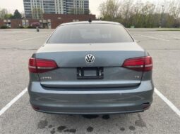 
										Volkswagen Jetta 2017 full									