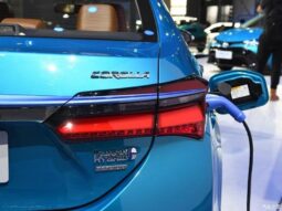 
										Toyota Corolla Twin Engine E+ 2020 full									